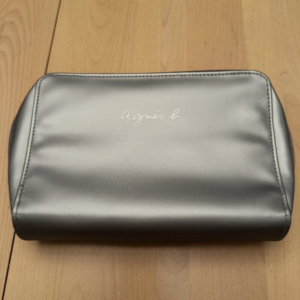 Agnes B. Make Up Organizer Bag Blinder Rings Journaling